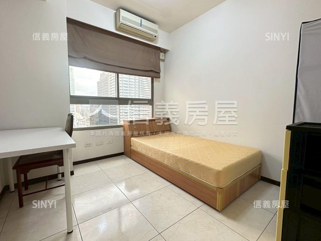 亞灣｜星光四房平車房屋室內格局與周邊環境