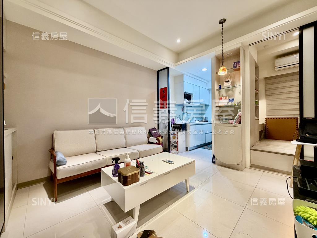 專任里享國兩房房屋室內格局與周邊環境