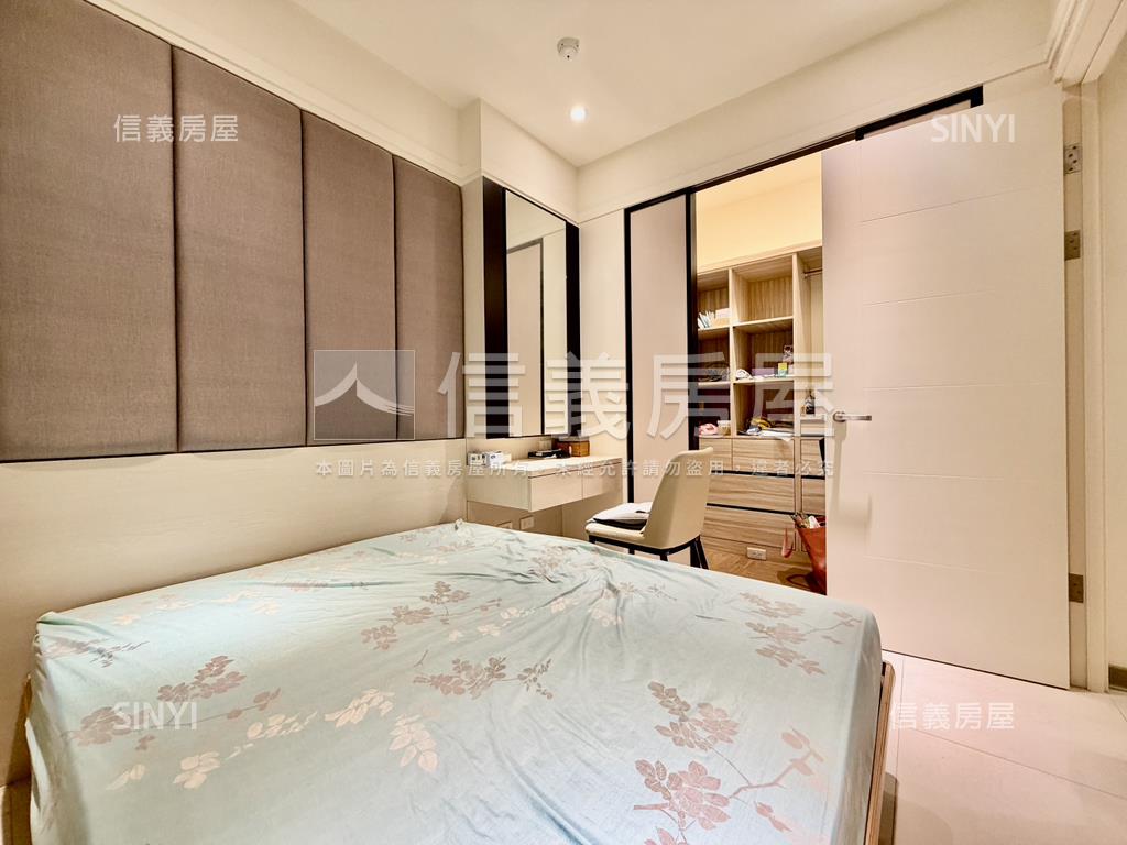 專任里享國兩房房屋室內格局與周邊環境