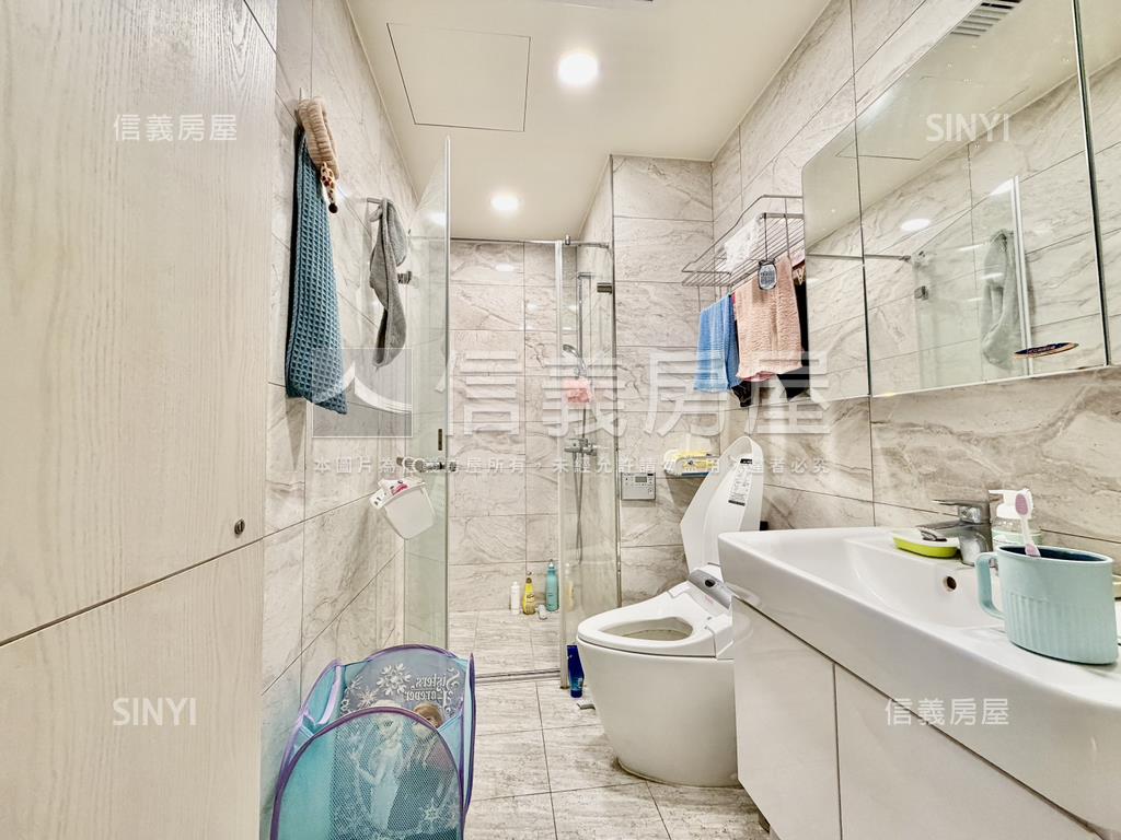 專任里享國兩房房屋室內格局與周邊環境