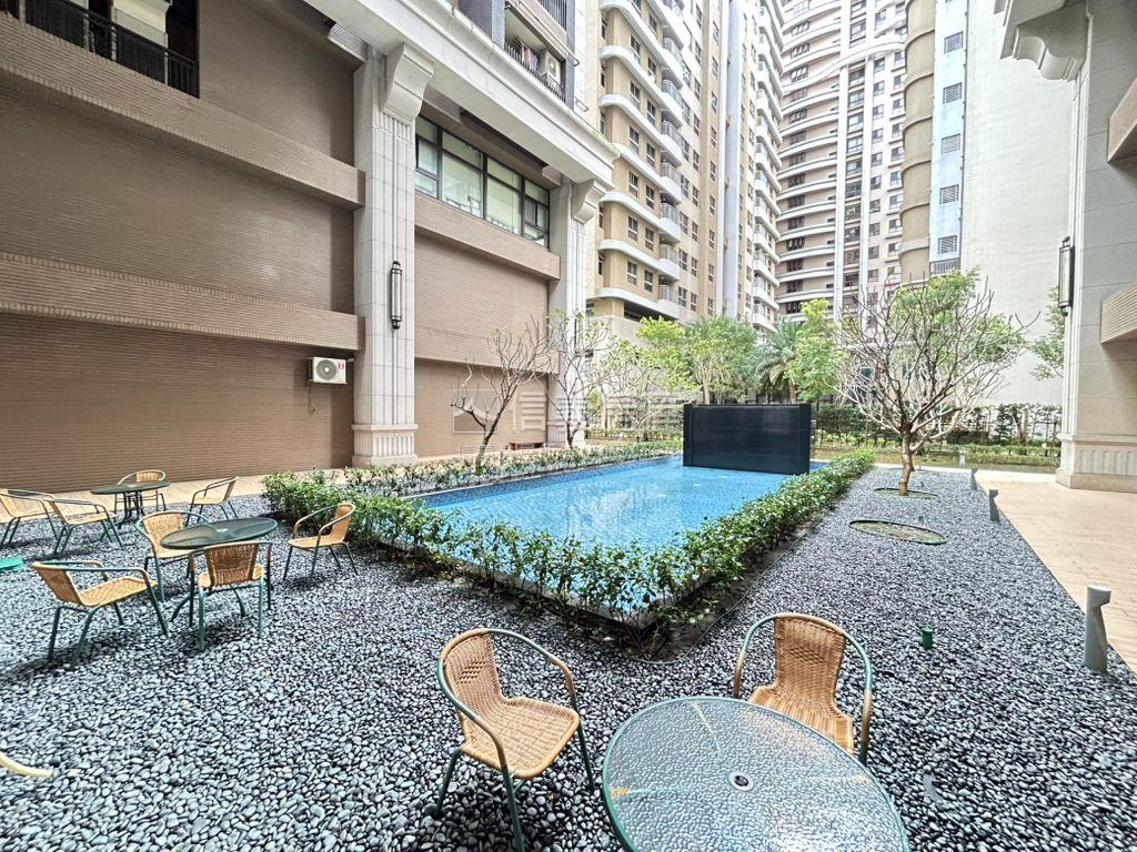 未來家精美兩房車位房屋室內格局與周邊環境