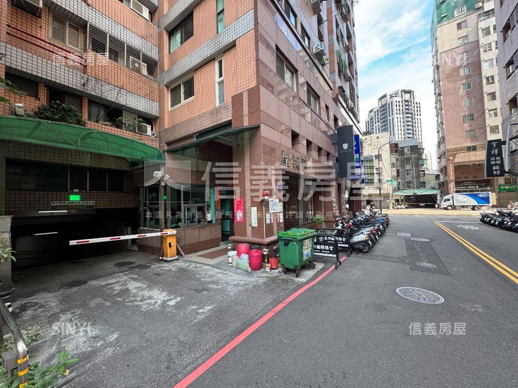 近美術館♥聖淘沙三房平車房屋室內格局與周邊環境