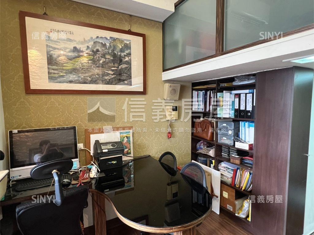 中山北路上。時代會館房屋室內格局與周邊環境