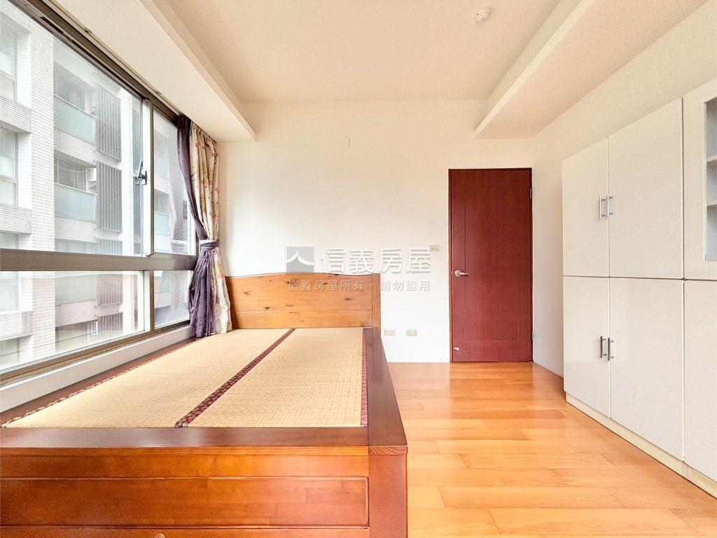 達人生活日印兩房房屋室內格局與周邊環境