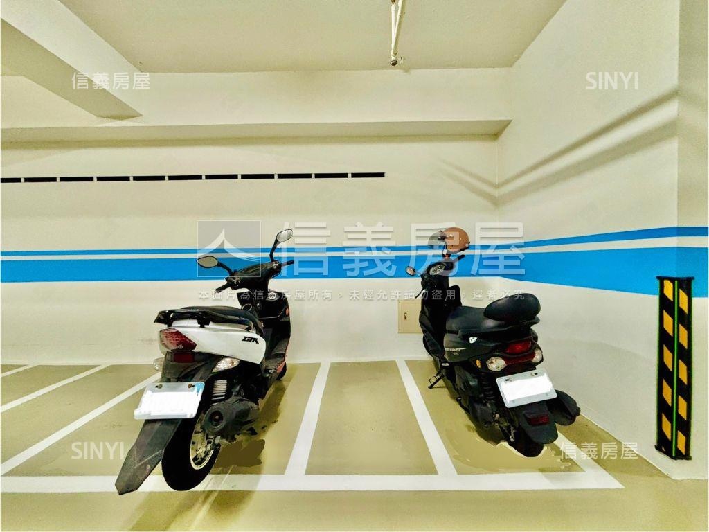 高大兩房兩衛大空間平車房屋室內格局與周邊環境