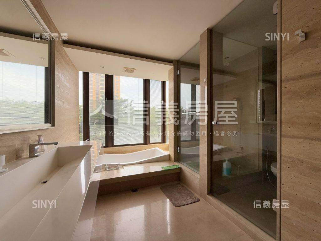 草悟道觀雲朝東樹景美裝潢房屋室內格局與周邊環境