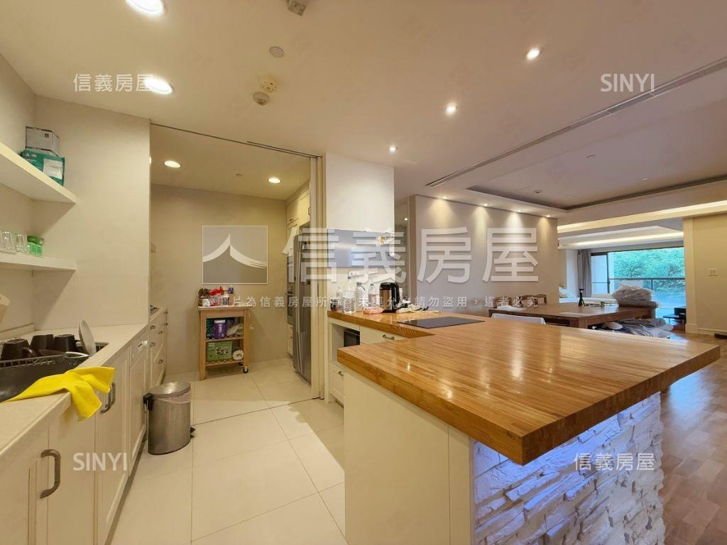 草悟道觀雲朝東樹景美裝潢房屋室內格局與周邊環境