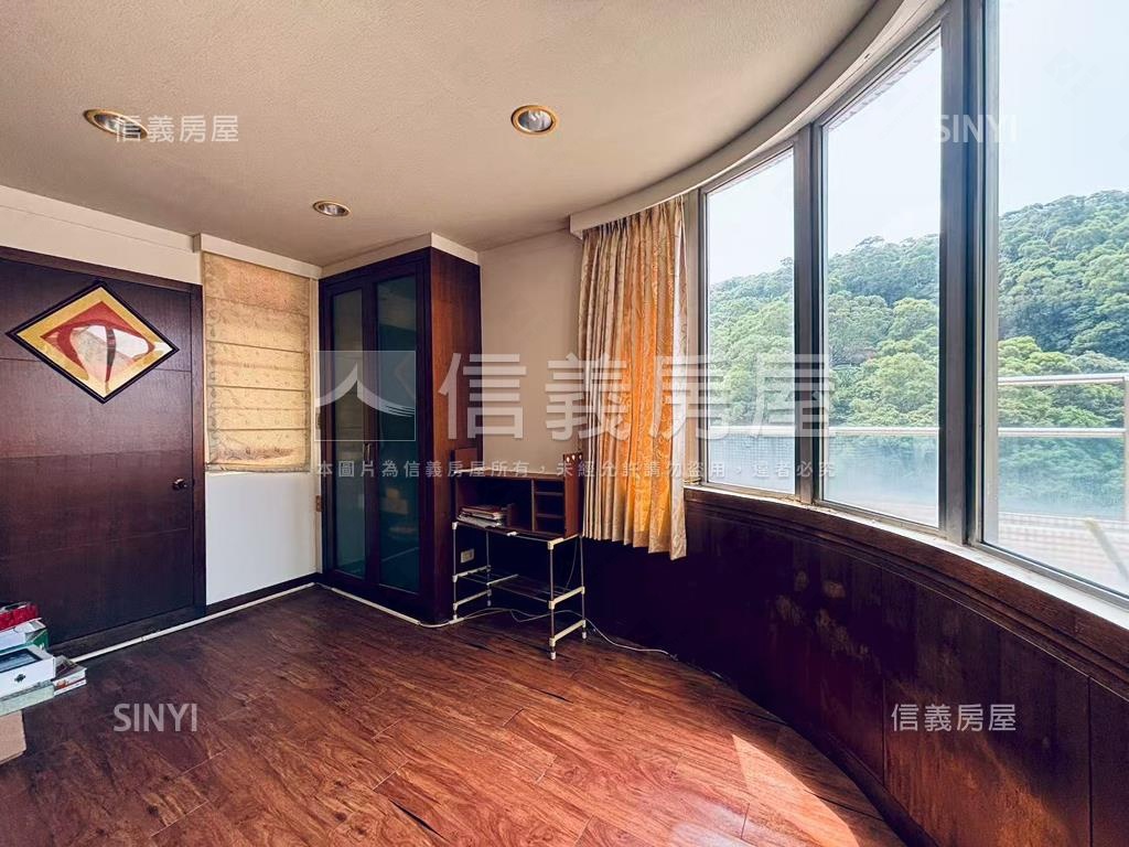 閱讀山水樓中樓房屋室內格局與周邊環境