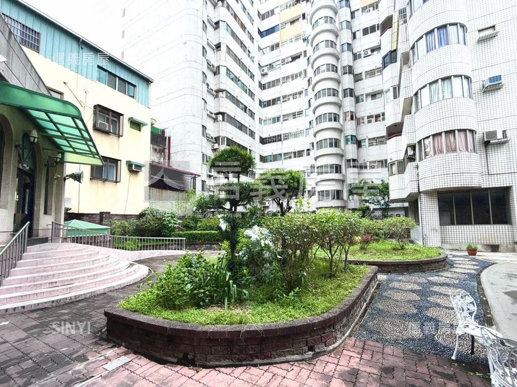 黎明大未來裝潢三房附車位房屋室內格局與周邊環境