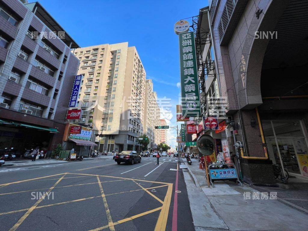 黎明大未來裝潢三房附車位房屋室內格局與周邊環境
