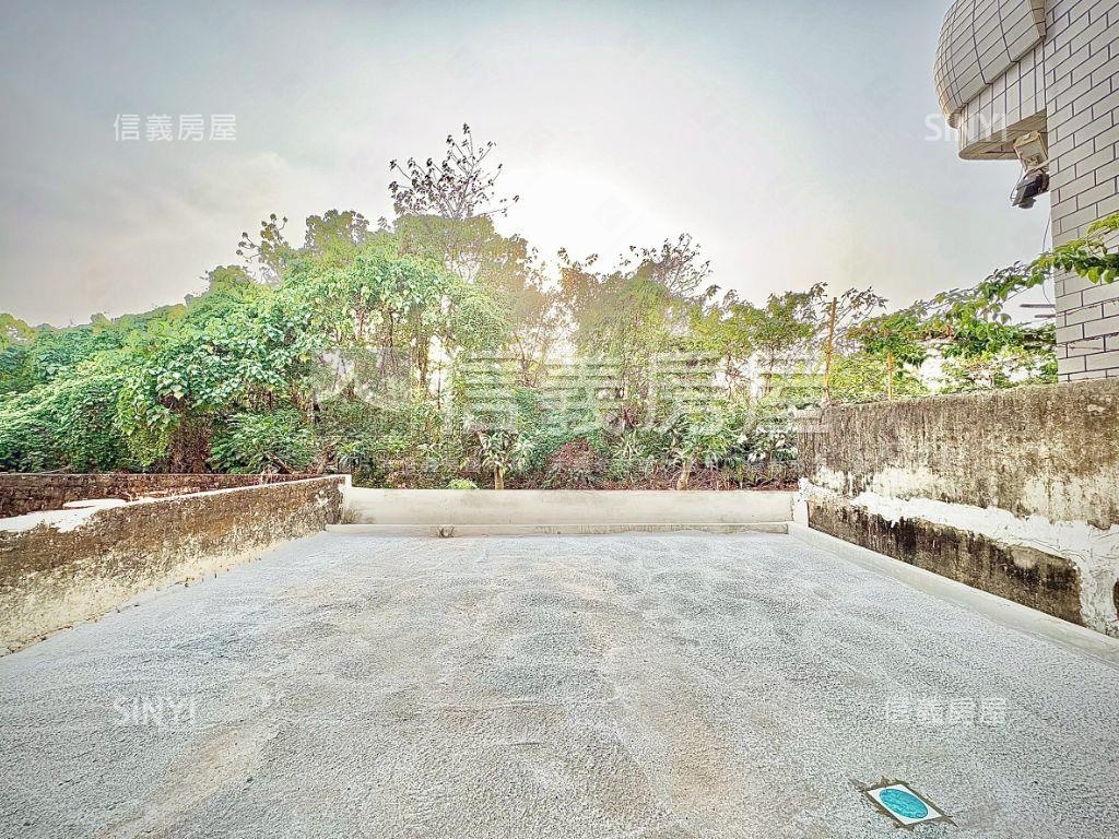 南科｜邊間大地坪整新透天房屋室內格局與周邊環境