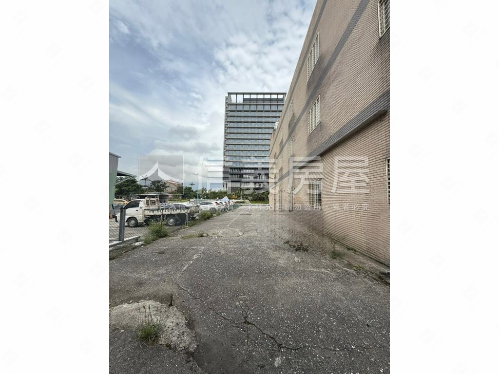 『八里土地』空間好利用房屋室內格局與周邊環境