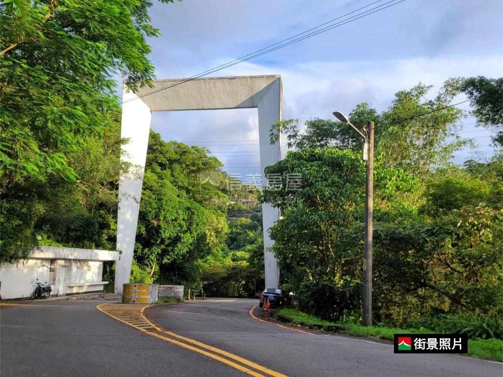 花園新城山景美宅房屋室內格局與周邊環境