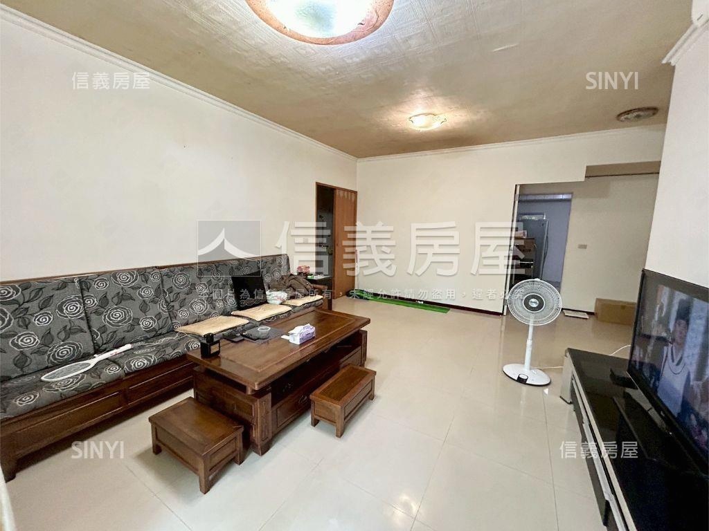 中央新村靜巷低總價一樓房屋室內格局與周邊環境