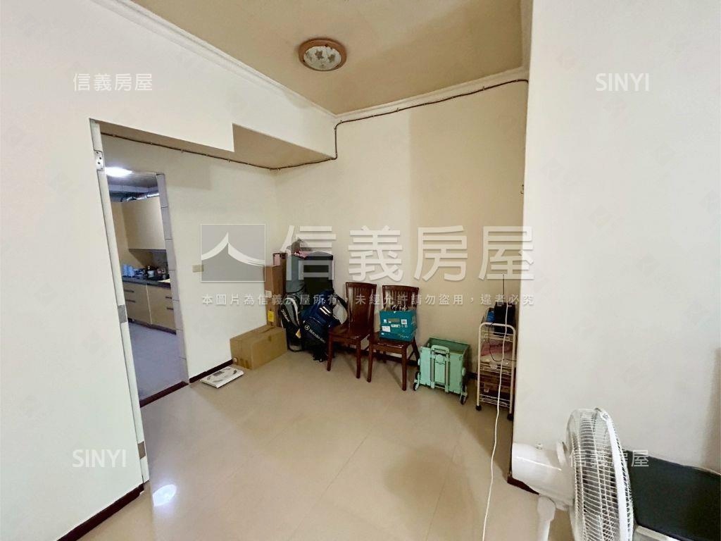 中央新村靜巷低總價一樓房屋室內格局與周邊環境