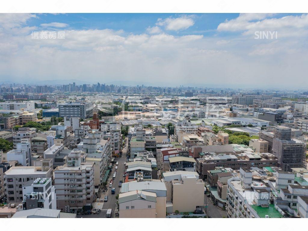 稀有大面寬角地房屋室內格局與周邊環境