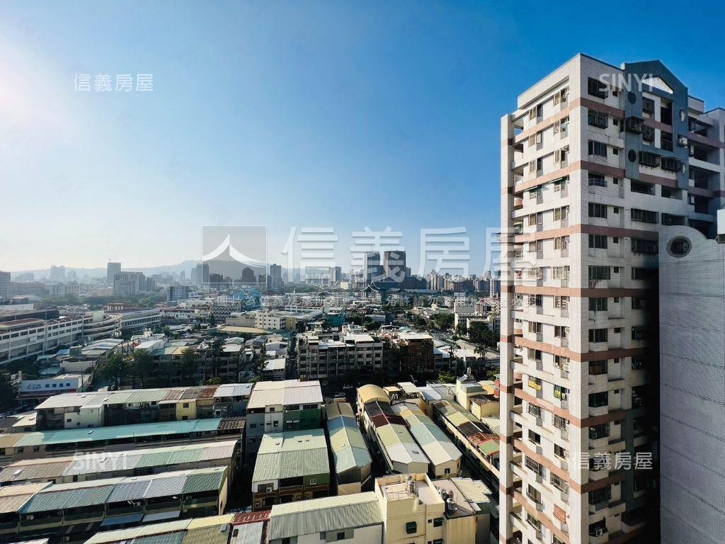 美景俯瞰近輕軌６房平車房屋室內格局與周邊環境