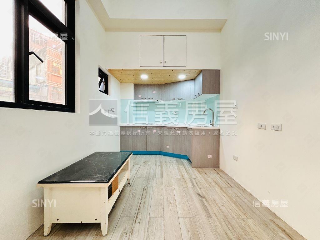 ２Ｆ古京雅筑挑高三米六房屋室內格局與周邊環境