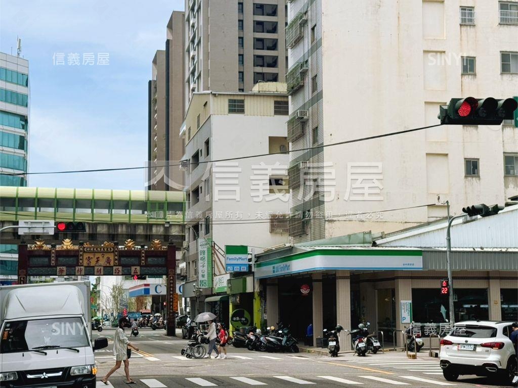 極品✪近捷運住二臨路透店房屋室內格局與周邊環境