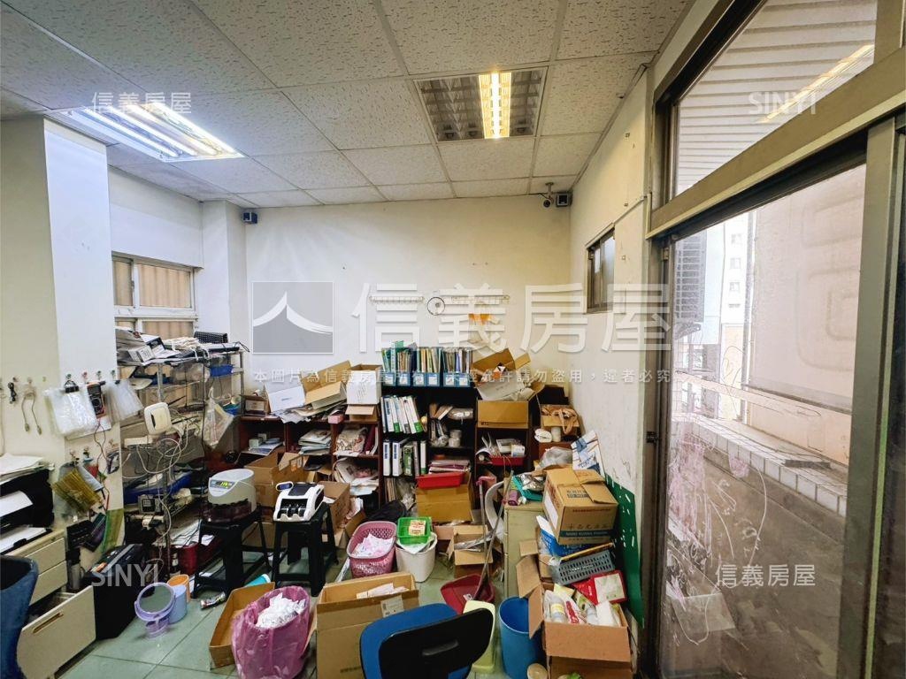極品✪近捷運住二臨路透店房屋室內格局與周邊環境