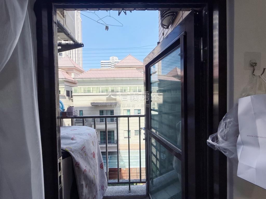 高鐵｜紐約紐約溫馨美宅房屋室內格局與周邊環境