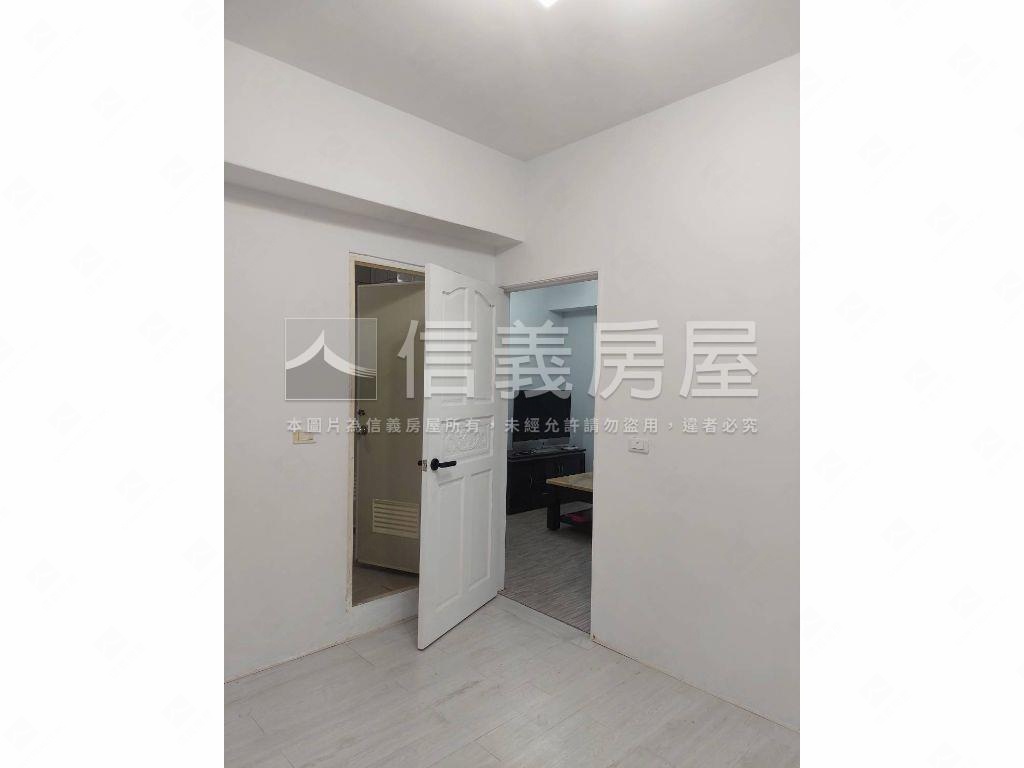 中山商圈低總價電梯華廈房屋室內格局與周邊環境