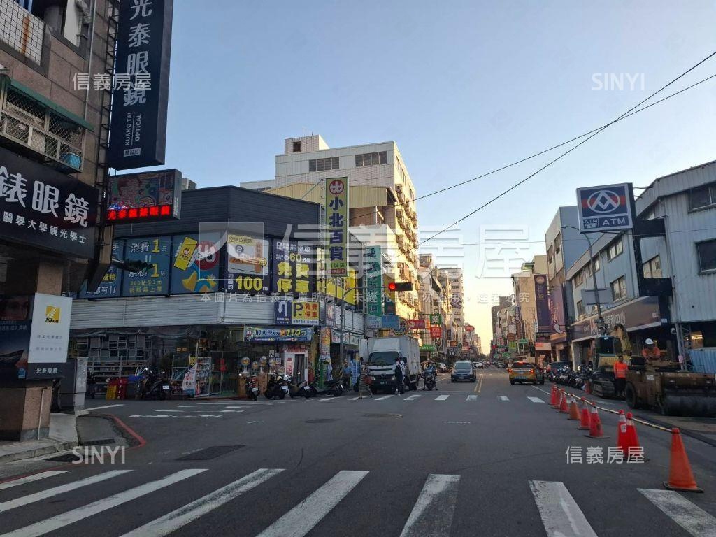 【專任】正精誠路透天店面房屋室內格局與周邊環境