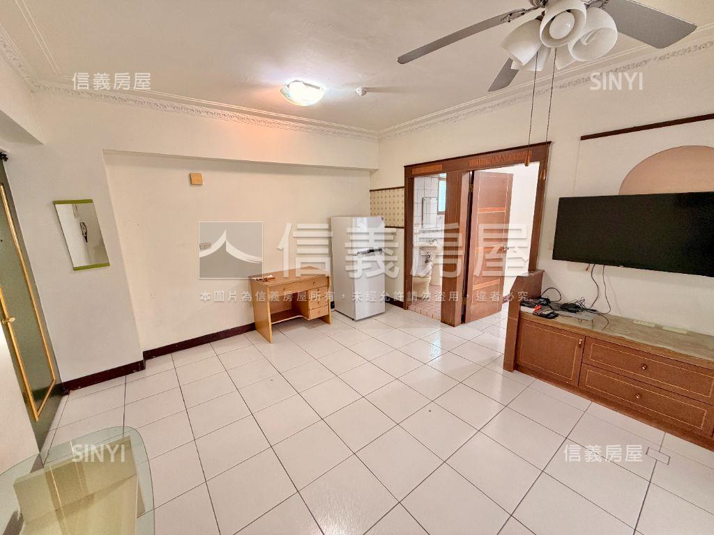 ☆近聚富暖暖首購大套房房屋室內格局與周邊環境