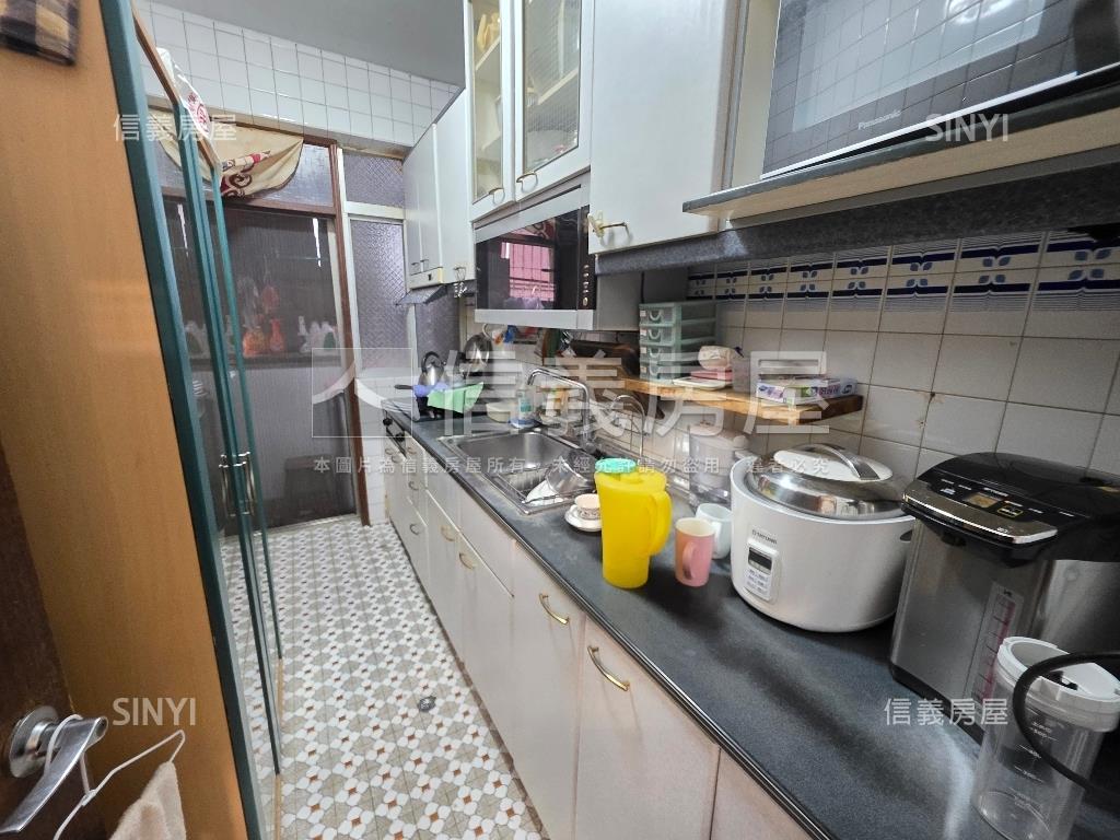 美校寬巷方正公寓房屋室內格局與周邊環境