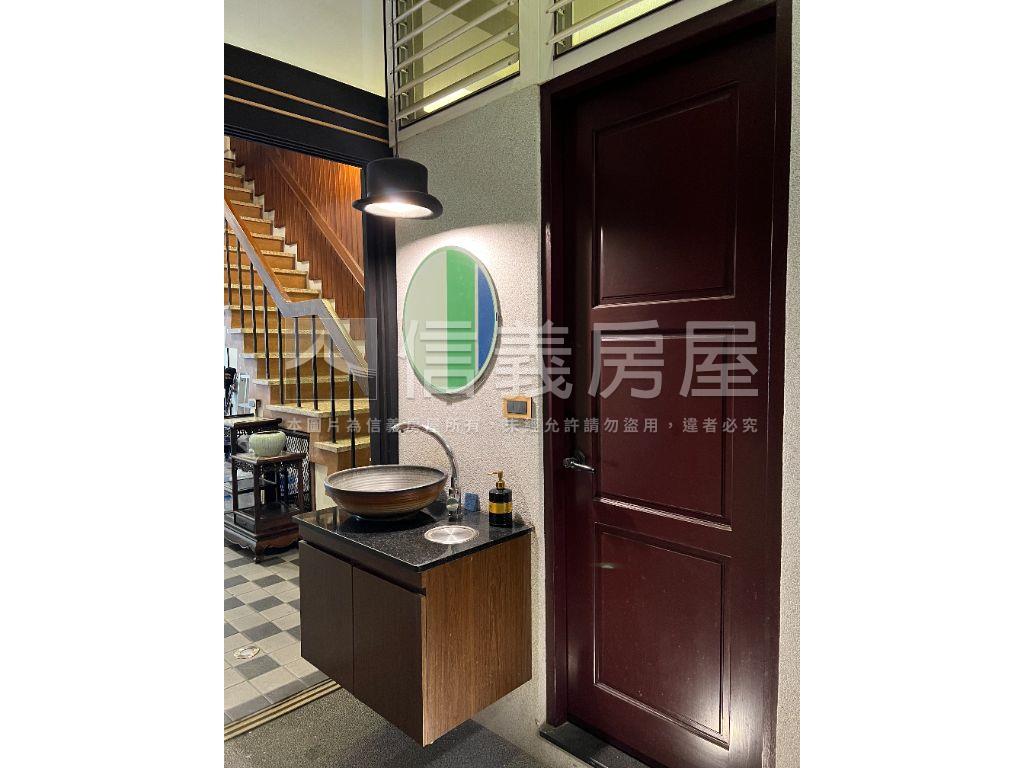 民權路正路面藝術品房屋室內格局與周邊環境