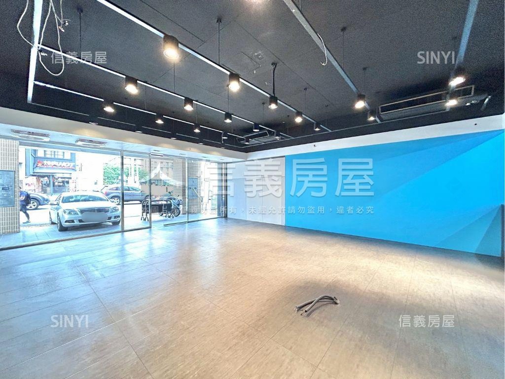 台中１２期大型企業總部房屋室內格局與周邊環境