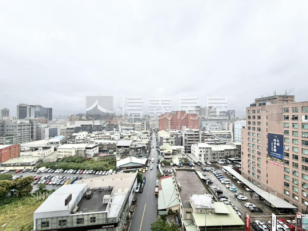 花園廣場高樓美景套房房屋室內格局與周邊環境