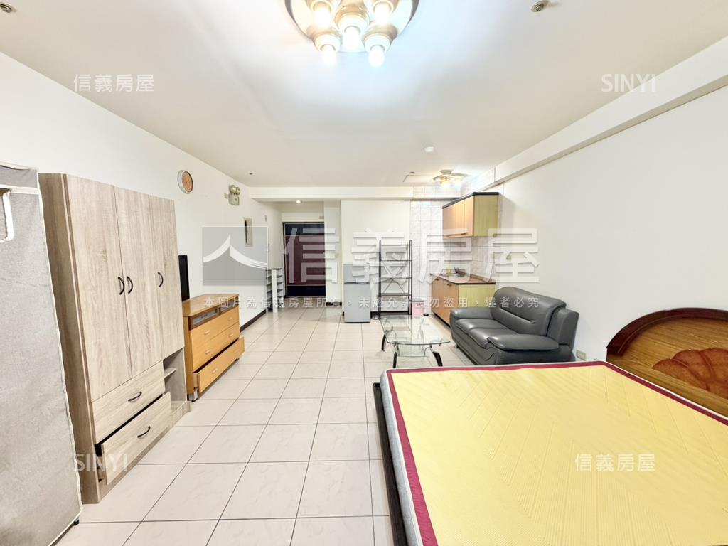 花園廣場高樓美景套房房屋室內格局與周邊環境