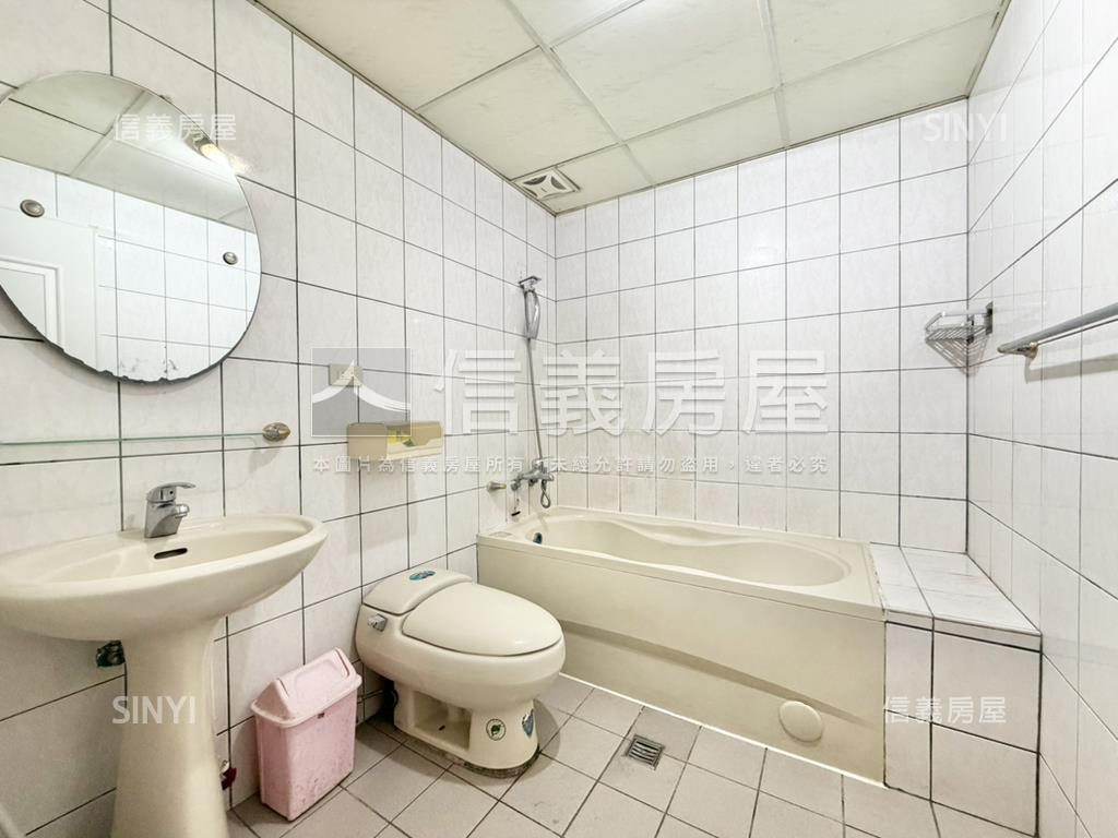 花園廣場高樓美景套房房屋室內格局與周邊環境