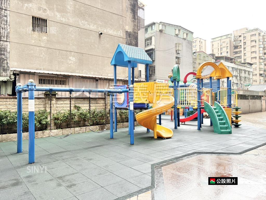 花園廣場高樓美景套房房屋室內格局與周邊環境