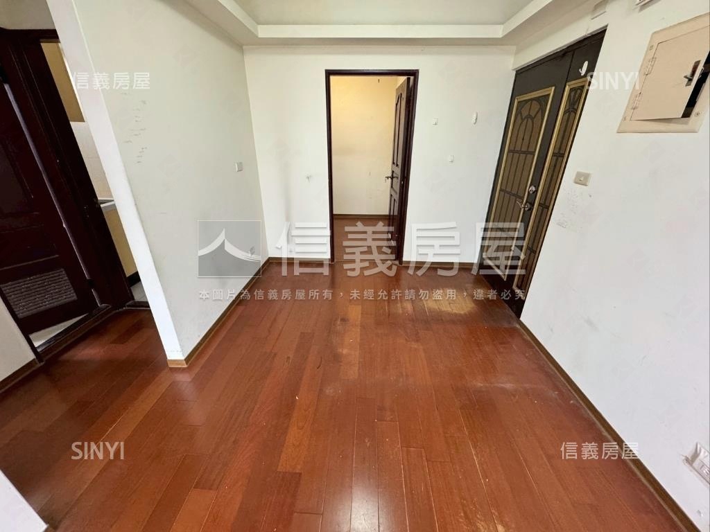 長隄電梯２房房屋室內格局與周邊環境