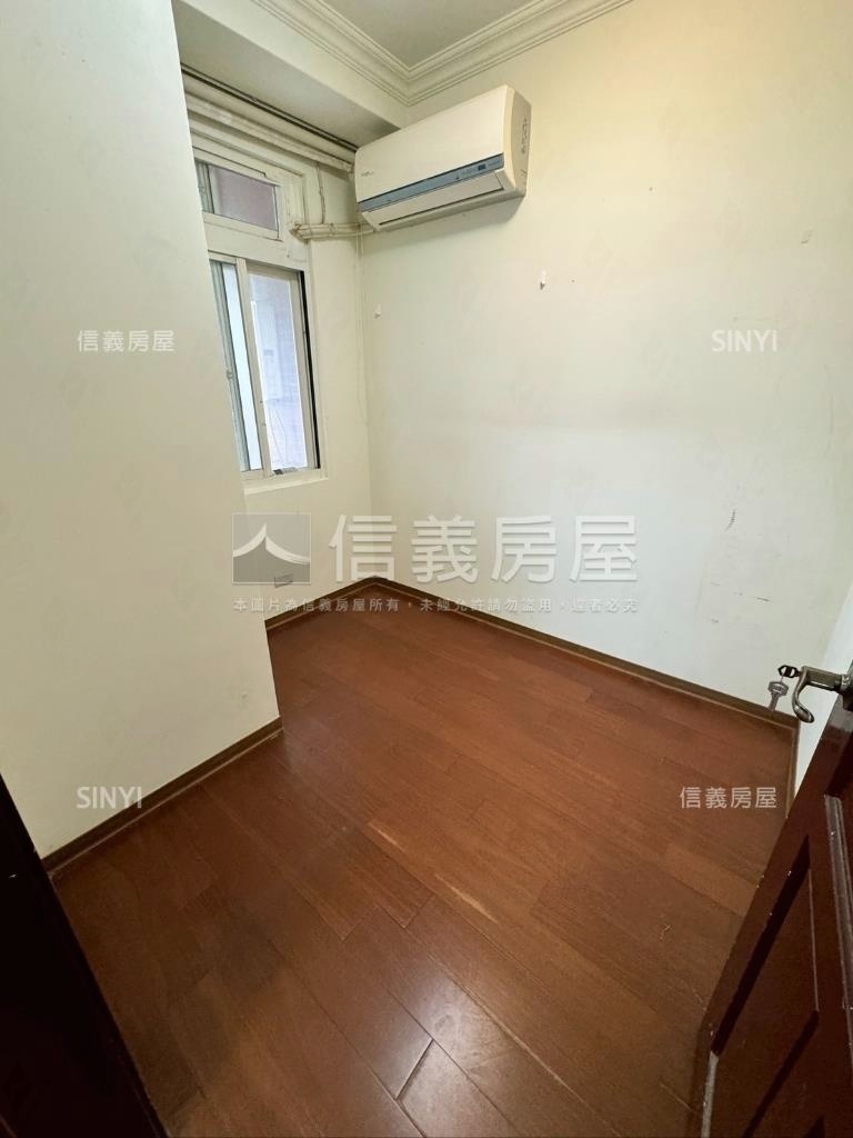 長隄電梯２房房屋室內格局與周邊環境