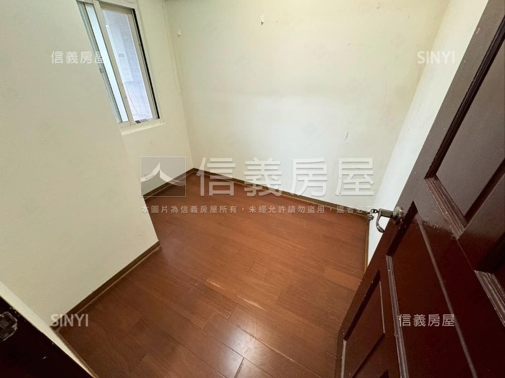 長隄電梯２房房屋室內格局與周邊環境