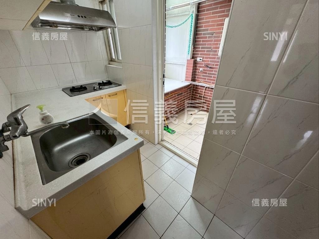 長隄電梯２房房屋室內格局與周邊環境