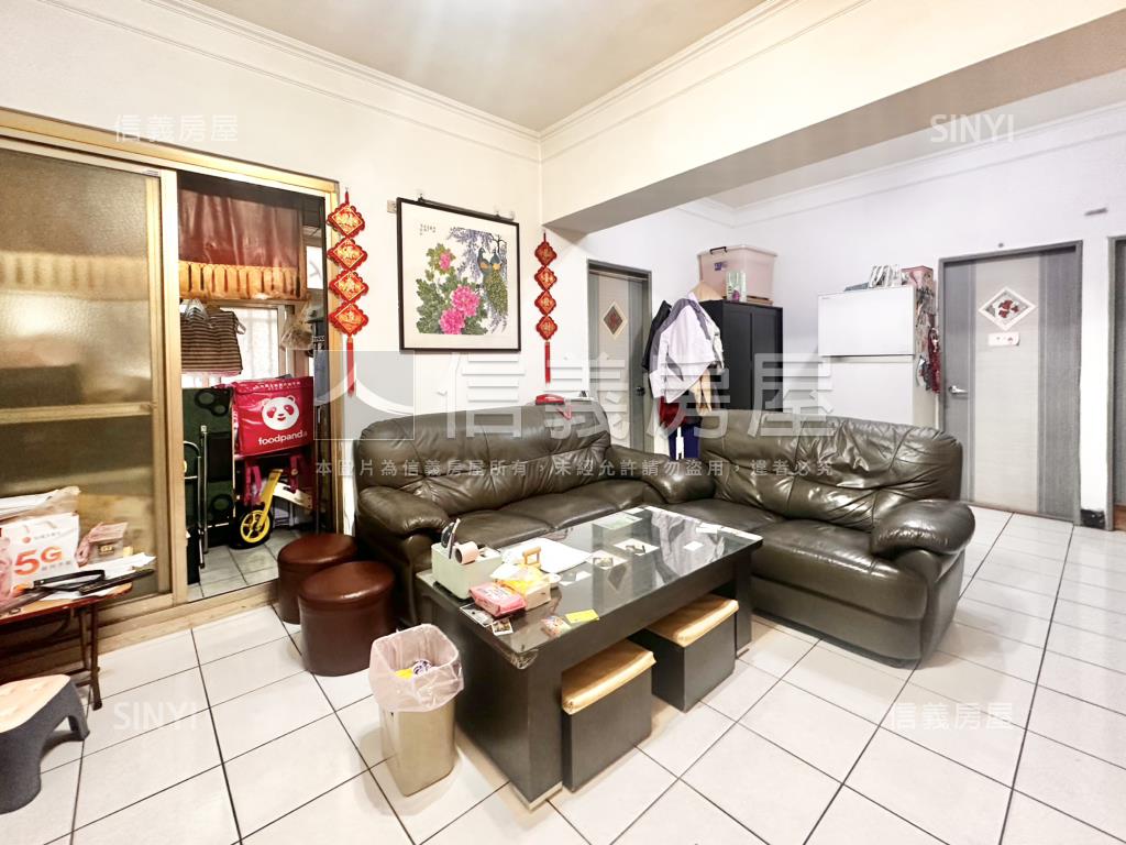 西盛電梯三房房屋室內格局與周邊環境