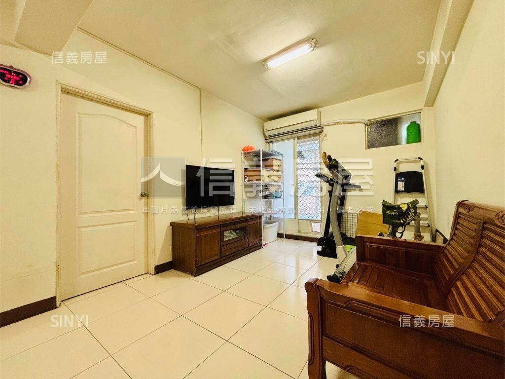 惠民商圈三樓公寓房屋室內格局與周邊環境