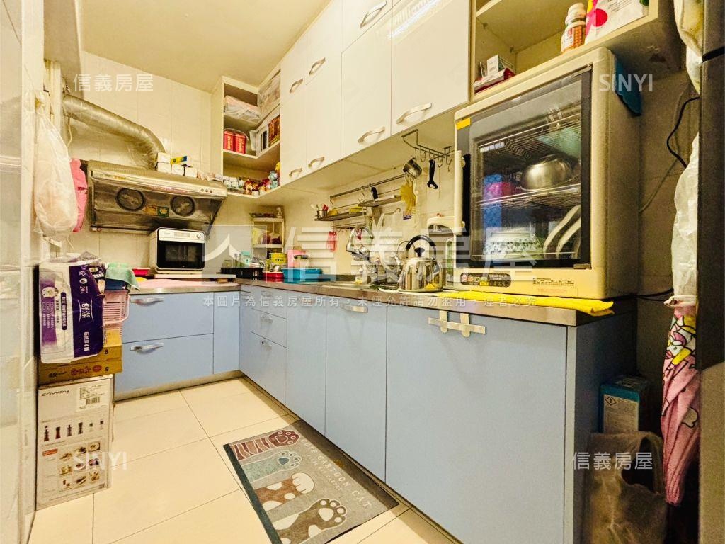 惠民商圈三樓公寓房屋室內格局與周邊環境