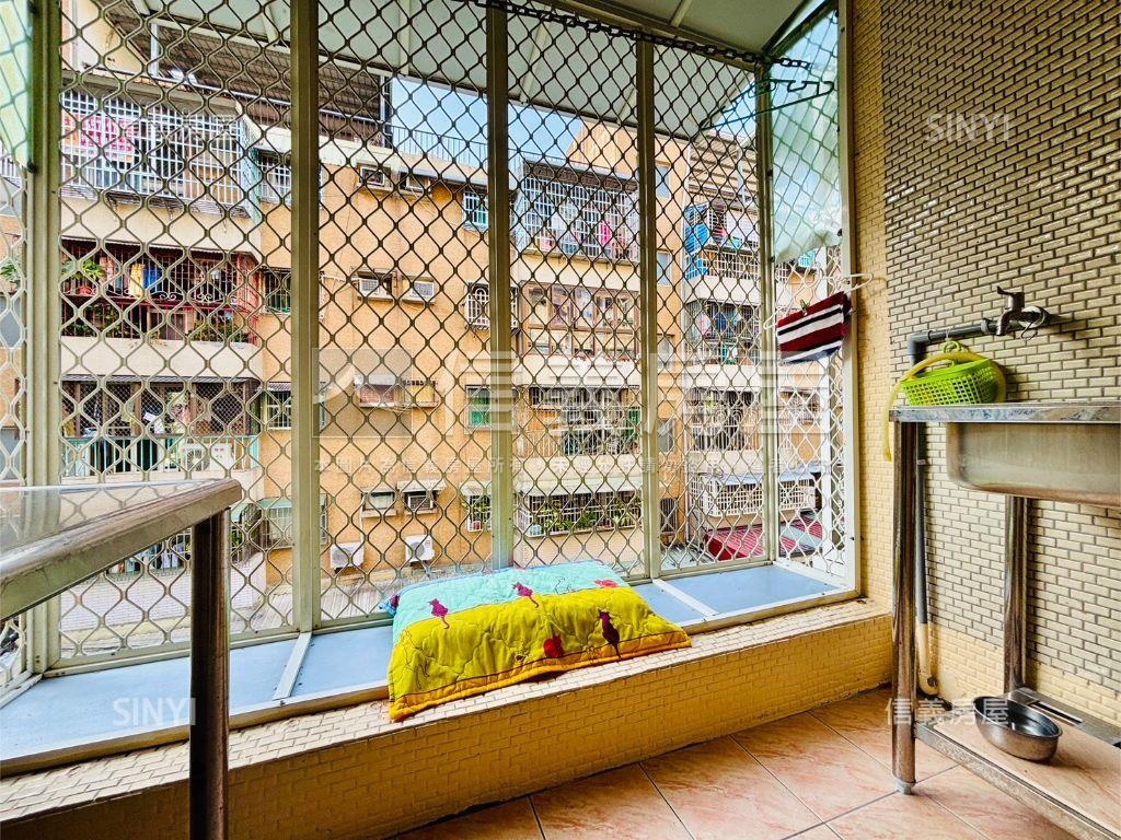 惠民商圈三樓公寓房屋室內格局與周邊環境