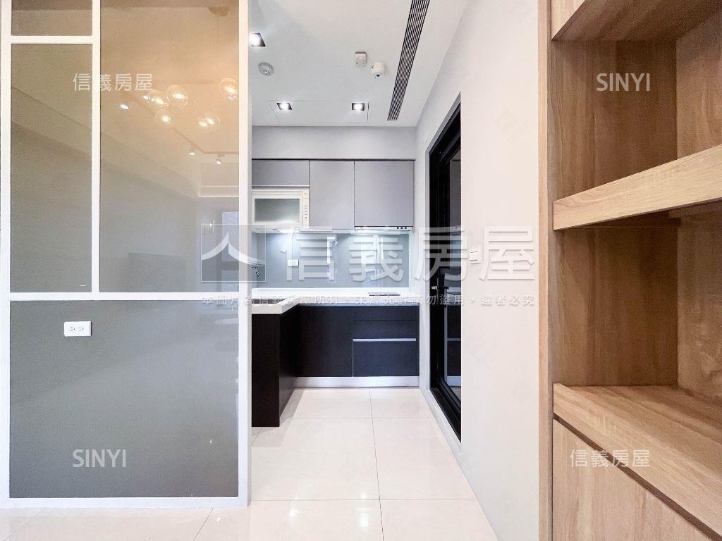 ☆千鳥格兩房平車採光好房屋室內格局與周邊環境