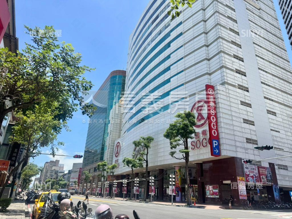 三多捷運．黃金透店房屋室內格局與周邊環境