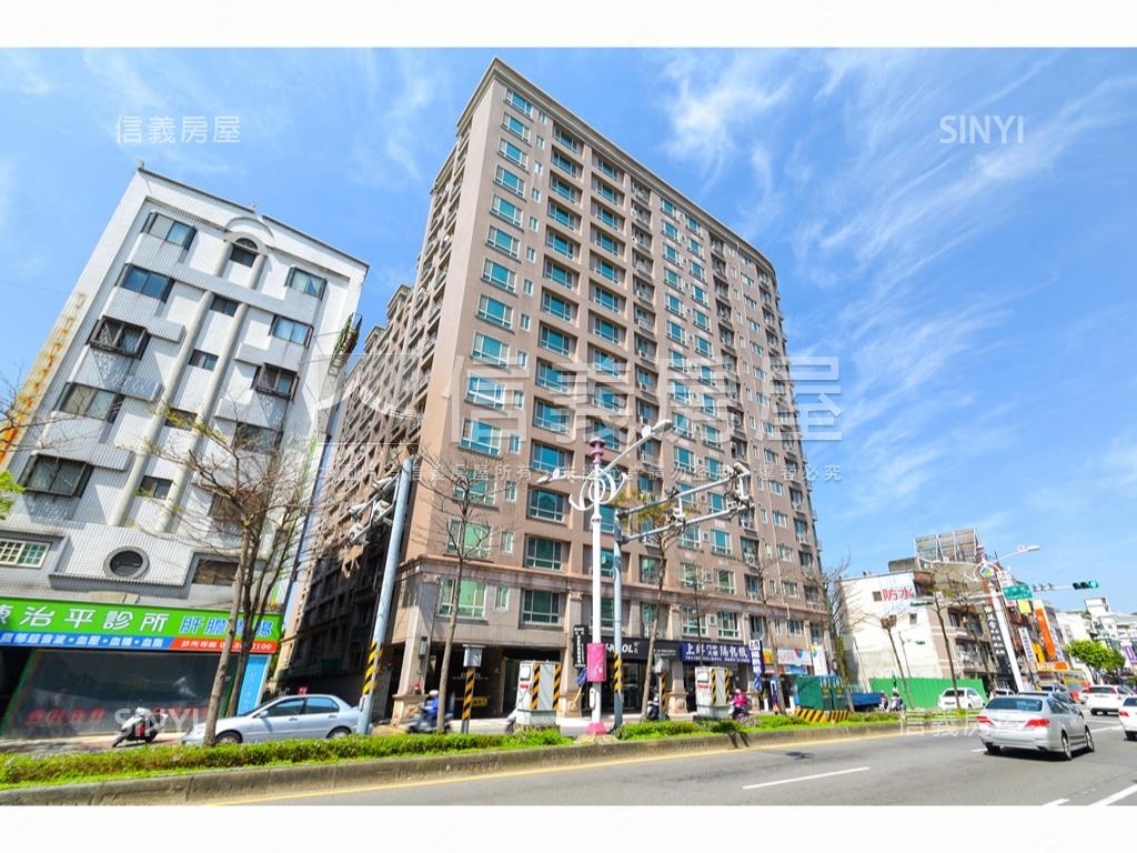 近省道美學苑三房車位房屋室內格局與周邊環境