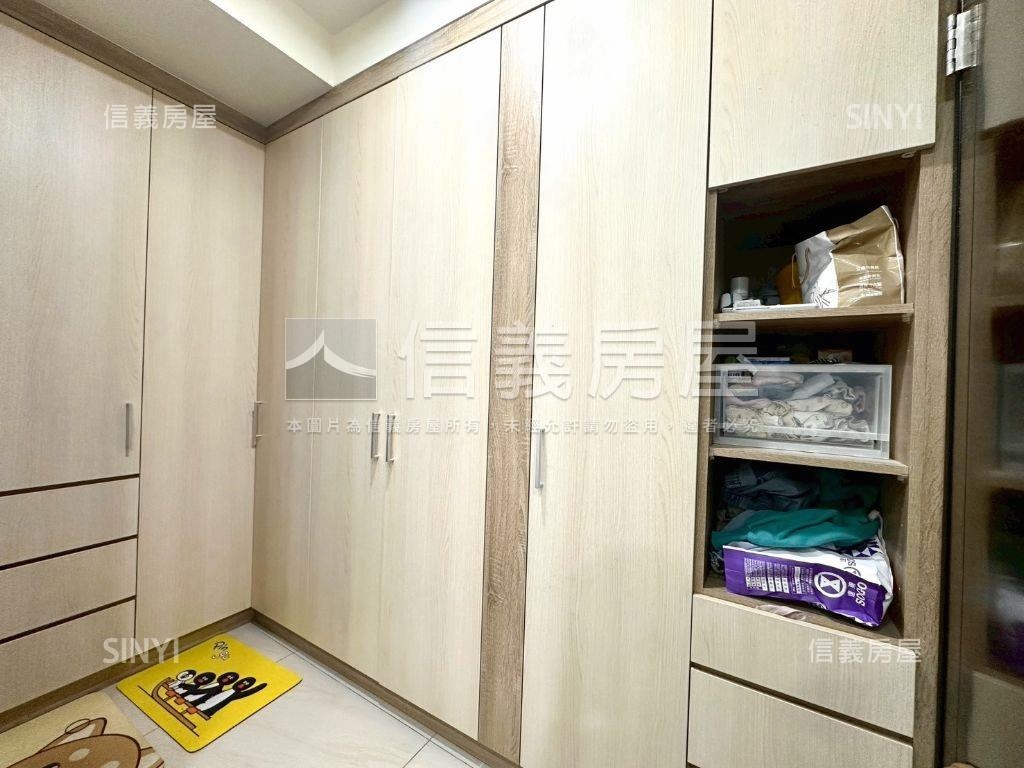 國璽苑高樓景觀兩房車位房屋室內格局與周邊環境