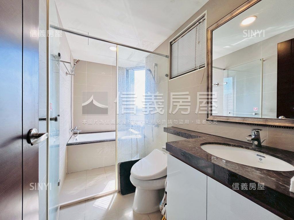 青埔國璽苑高樓景觀車位房屋室內格局與周邊環境