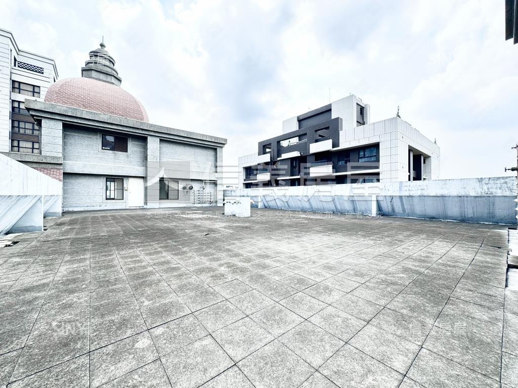 青埔城市之光高樓景觀三房房屋室內格局與周邊環境