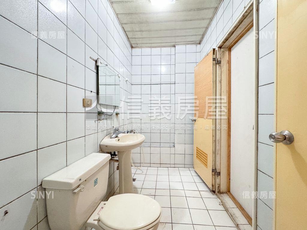 東海商圈核心雙車透天邸房屋室內格局與周邊環境